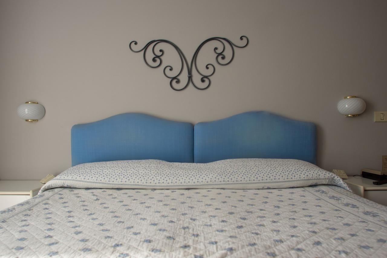 Hotel Locanda Mel Калолциокорте Екстериор снимка
